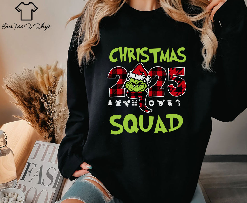 Christmas 2025 Squad Grinch Buffalo Plaid T-Shirt, Grinch Face Tee, Grinchmas Shirt